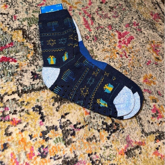 Hallmark Accessories - Hallmark Jewish star socks